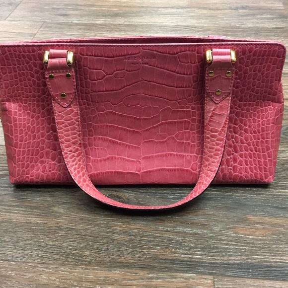 kate spade Handbags - Kate Spade Vintage Suzette Geneva Croc Embossed